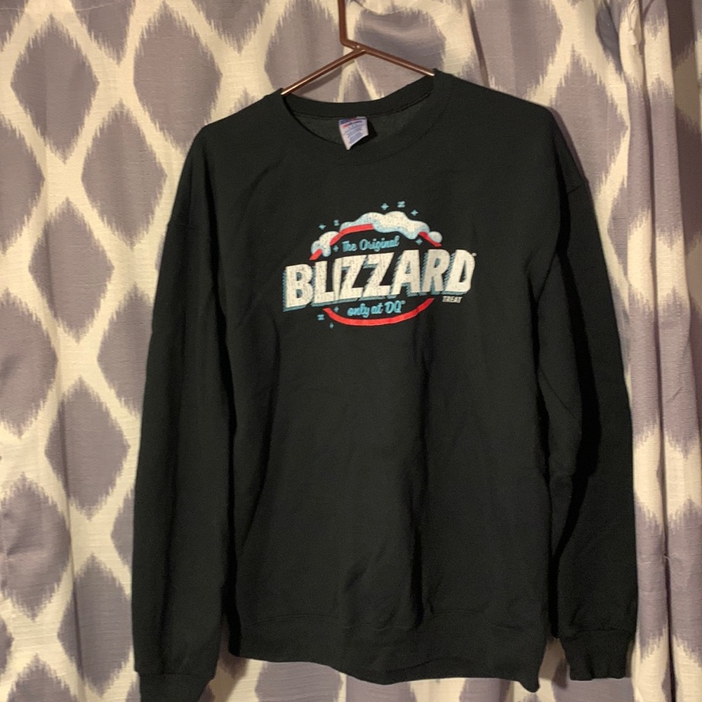 DQ sweatshirt
